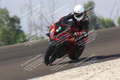 media/Sep-20-2025-TrackDaz (Sat) [[27f0cde673]]/C Group/1140am (Turn 2)/